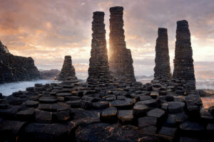 Giant Causeway, a metaphor for structure, governance